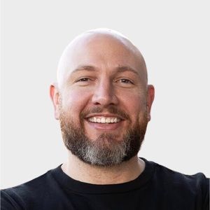 Meet your Posher, Eric d